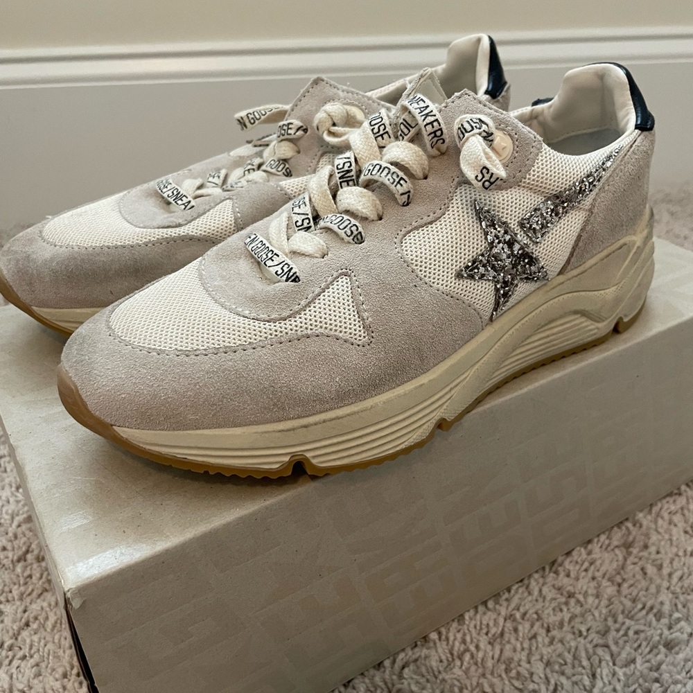 Golden Goose New In Box Running Sole Glitter Star Size 38 MINT CONDITION